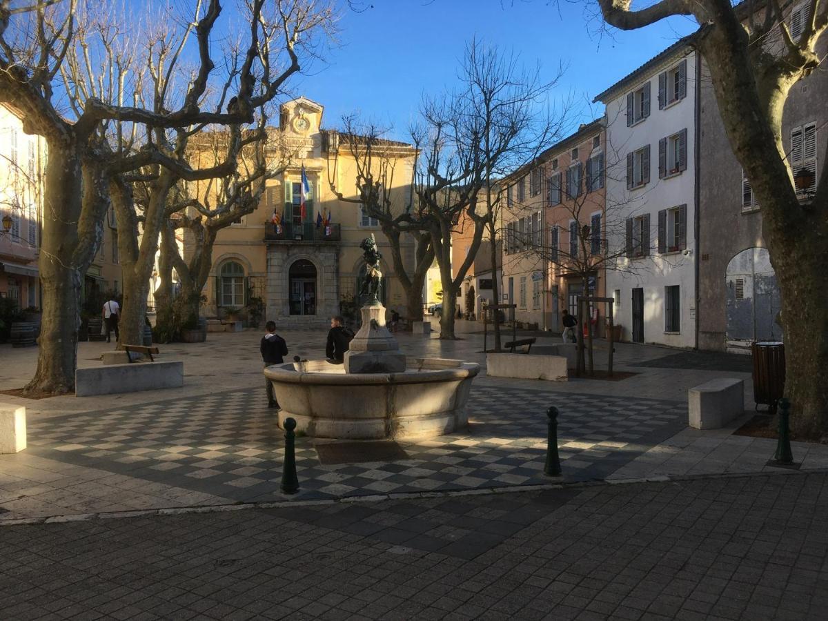 La Petite Bergerie, Les Hautes Roches Collobrières Exterior foto